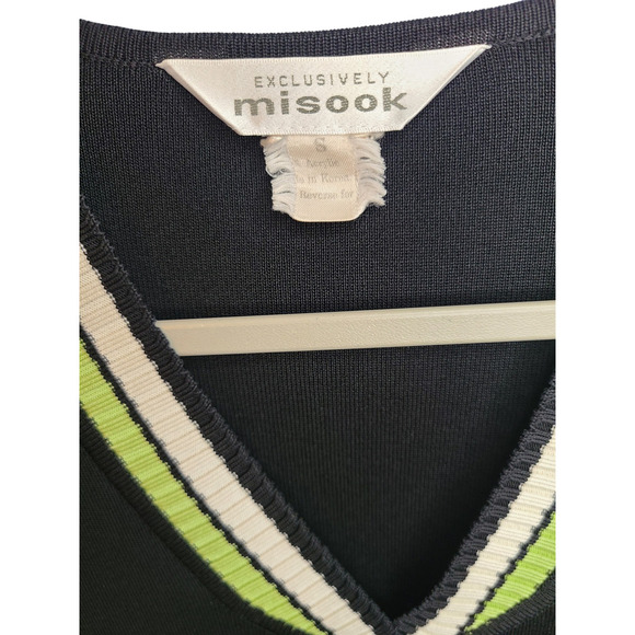 Exclusively Misook Black V-Neck Tunic Top Size Small - Picture 3 of 5